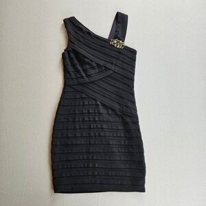 Xscape Joanna Chen Black Tiered Rhinestone Bodycon Dress 4P Cocktail Party